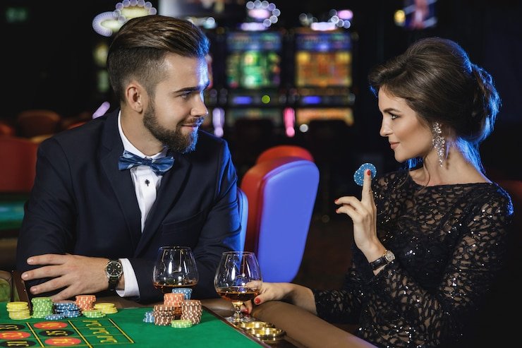 Studio dealer langsung American Roulette 138 slot dengan roda dan kamera multi-sudut